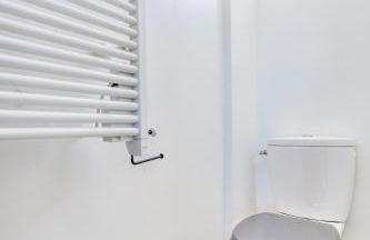 escale-marne fr - City Loft with rooftop view - M8 Tour Eiffel - Parking Gratuit - AC - Climatisation - Free Luggage Storage - Consigne à Bagages Gratuite - 201 - Foto 35