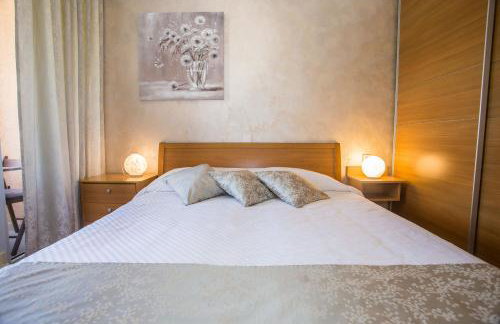 Apartment Dora near Sea and Center with Private Garage - Foto 15