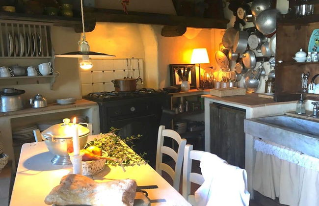 Il Podere di Metato Restored Tuscan Farmhouse With Pool With Views of Hills and Sea - Foto 20