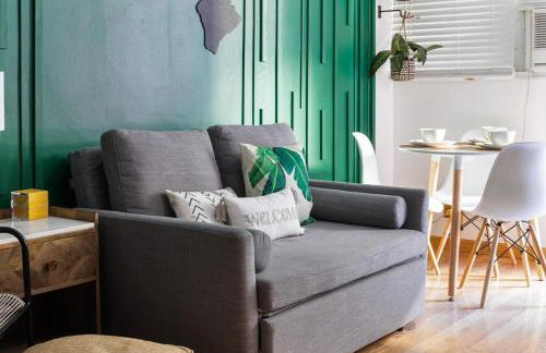 Waikiki Escape King Bed Pool Walk to Beach - Foto 13