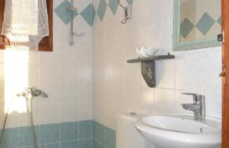 Anemos and Almyra - Foto 12