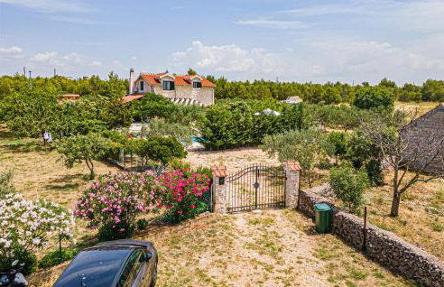 Three-Bedroom Holiday Home In Lozovac - Foto 23
