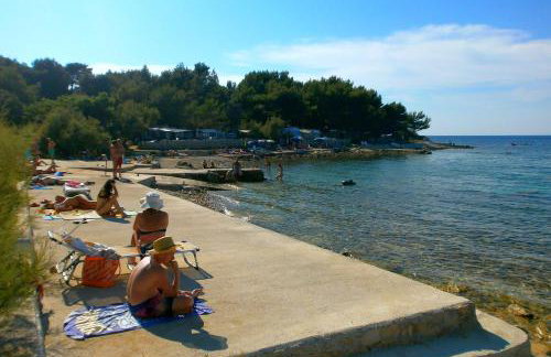 Apartments with parking space Susica, Ugljan - 21618 - Foto 4