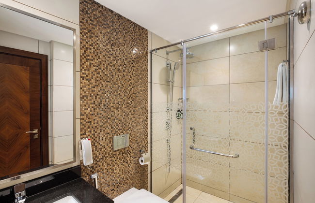 Royal Continental Suites - Photo 39