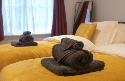 Entire modern 2 Bedroom 2 bathroom Flat in Pinner - Foto 14