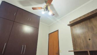 Apê Completo com Suíte, Cozinha e Sofá-Cama - Foto 2