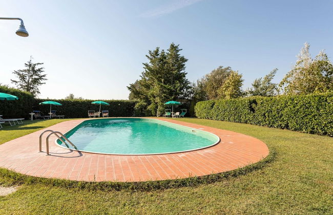 Apartment in Tuoro sul Trasimeno With Pool - Foto 14