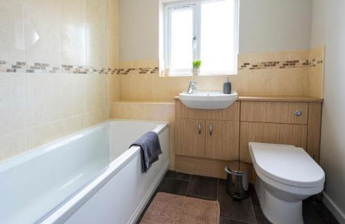 Bright & modern 4 bedroom townhouse - Foto 12