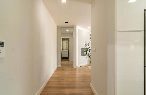 Modern 3 BDR Apartment by LovelyStay - Foto 6