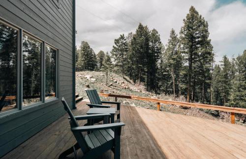 Peaceful Getaway with Hot Tub - Views - Evergreen - Foto 46