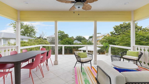 Luxe Villa Near Beach, Pool + Hottub, Chef's Kitchen Woodward Way by Avantstay - Foto 2, Interior