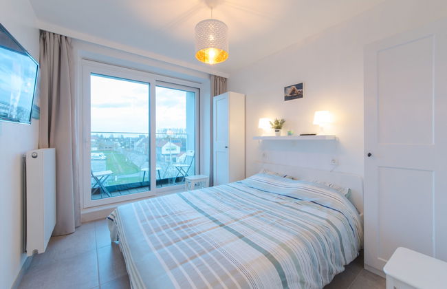 2 bedroom Apartment in Bredene with garden - Photo 5