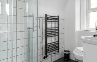 The Wavertree Rooms - Air Host & Stay - 6 Bedrooms - Foto 25