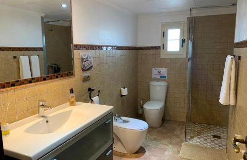 Casa Enric , con zona infantil, piscina y parking privado - Foto 23