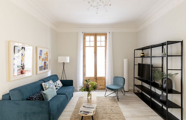 Aspasios Gracia Apartments - Photo 1