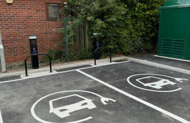 Brand new Flat 5 with Free Parking and fast WIFI - Foto 18