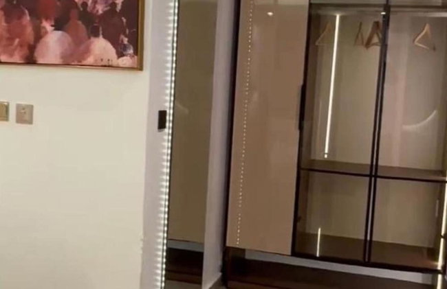 Sleeps 4 With Pool Access - Photo 26