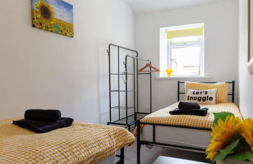 Haworth Haven - Charming Cottage with Private Garden & Summer House - Foto 6