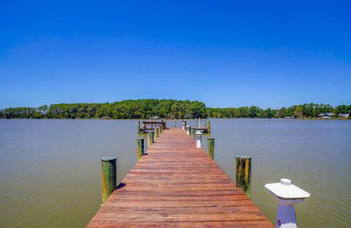Waterfront Cambridge Home Pool and Dock! - Foto 28