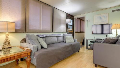 Pool and Hot Tub Access Home in Jensen Beach! - Foto 4