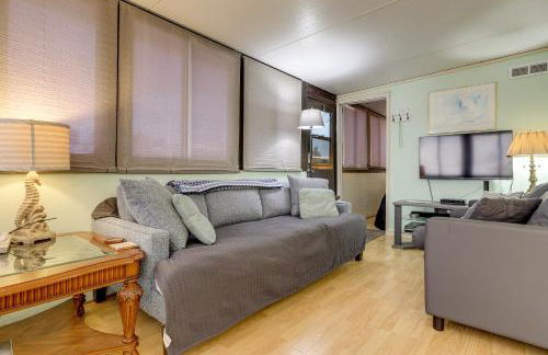 Waterfront Nettles Island Beach House: Pool Access - Foto 8