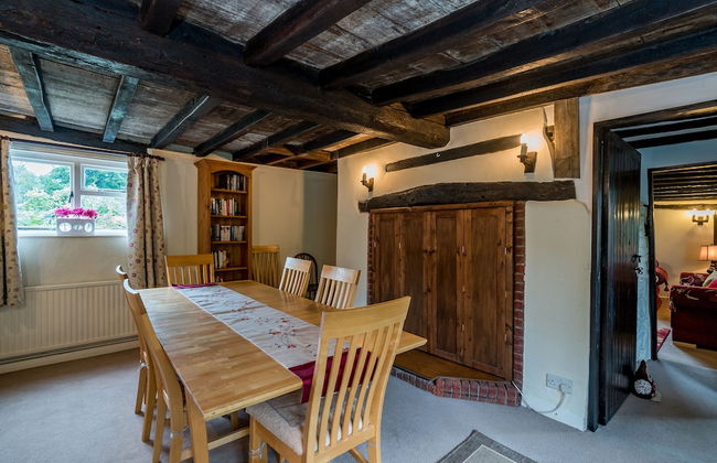 Yew Tree Cottage- Sleeps 12, Garden & Pet-friendly - Foto 19