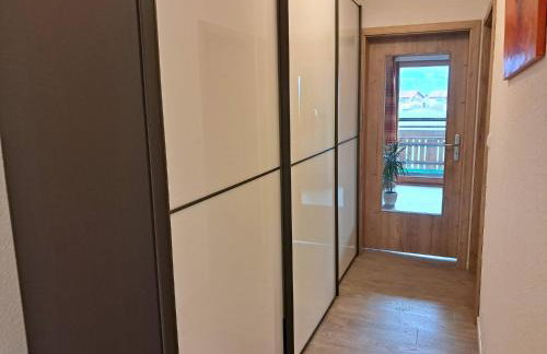 Bauernhof Finkel - Ferienwohnungen mit Balkon - Bergsicht - Traktor mitfahren - Tiere streicheln - entspannter Familienurlaub - zentrale Lage nahe Oberstdorf - Foto 25