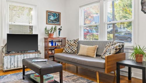 Home Near Downtown Mall & Belmont - Foto 2