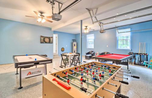 Hot Tub and Deck Gorgeous Retreat in Pocono Summit! - Foto 3