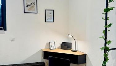 Stilvolles Studio-Apartment im Herzen von Betzdorf - Foto 4, furniture