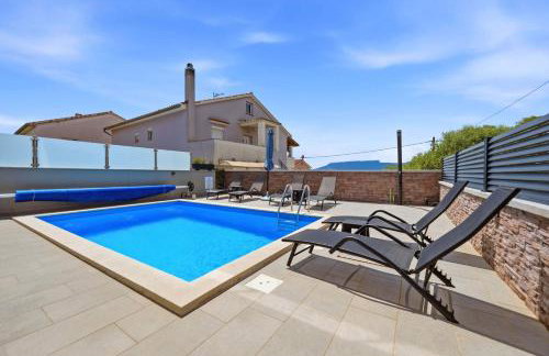 Holiday house "Sabine pink" with heated pool - Photo 23