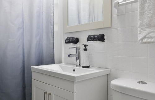 Charming Retreat in the Heart of Des Plaines residence - Foto 19