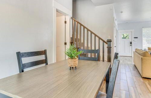 Stylish OKC Farmhouse with Garden - Close to OU - Foto 8