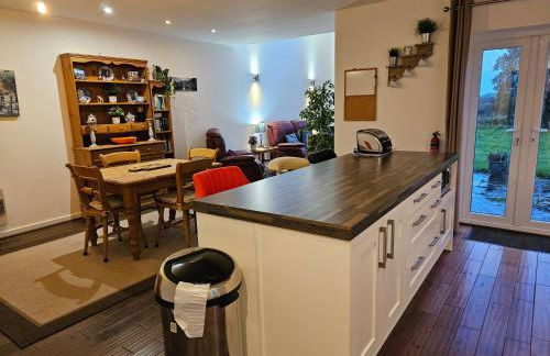 Stoneleigh Village - Foto 12