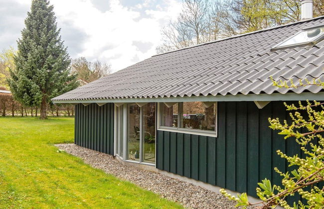 6 Person Holiday Home in Bjert - Foto 17