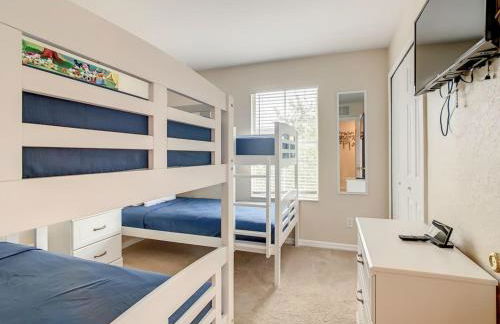 Spacious Regal Oaks Townhome by Disney - Foto 29