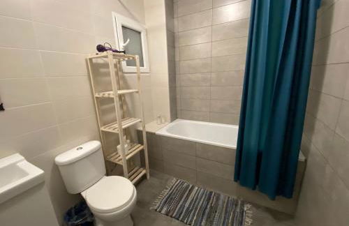 Cozy Apartment with balcony - Foto 10