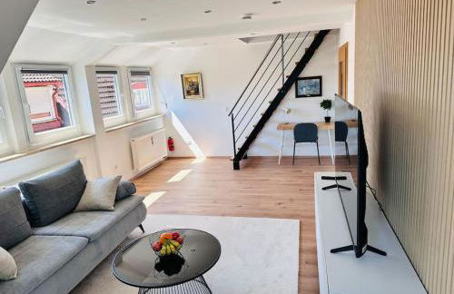 FeWo für 6 Personen WLAN Balkon Parken Stilvoll - Foto 1