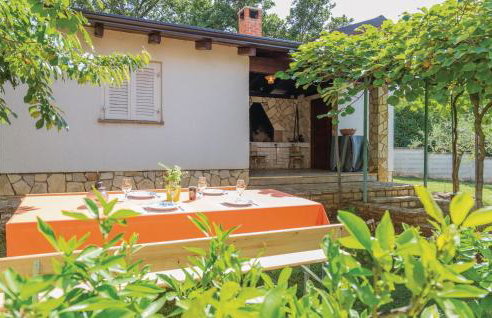 Two-Bedroom Apartment In Radmani - Photo 4