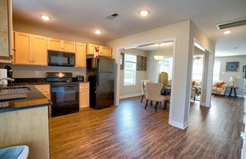 Kannapolis Elegant Townhouse - Pet Friendly - Photo 57