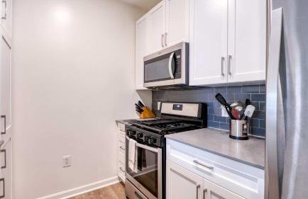 Luxury Modern Apt with Patio - Foto 10