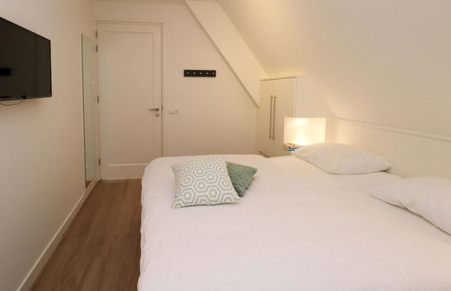 Lakeside Villa With Terrace - Foto 3