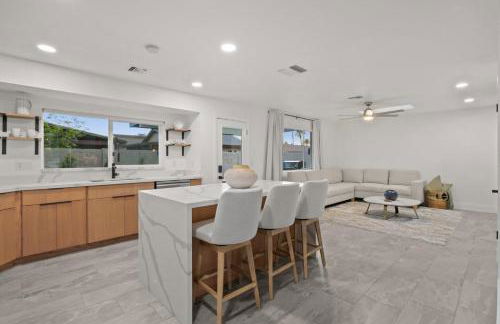 Modern Cactus Home - Luxe with Spa-baths Pool & Firepit - Foto 20