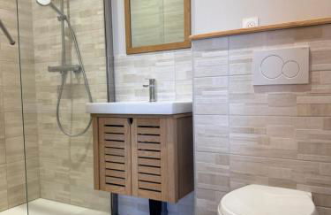 Gîte LE RABIOUZE - 4 épis, 15 pers, 22 couchages - Ancienne Bergerie rénovée, cachet d'origine conservé - Vue magnifique - Label Ecogîte - Foto 29