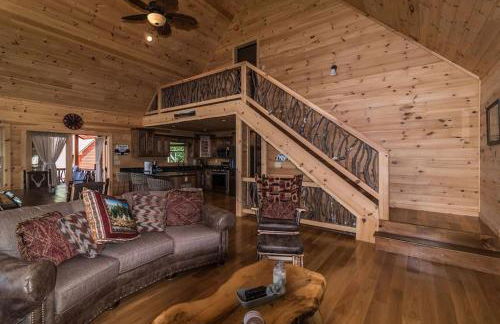 Majestic mountaintop cabin, hot tub, fireplaces - Foto 25