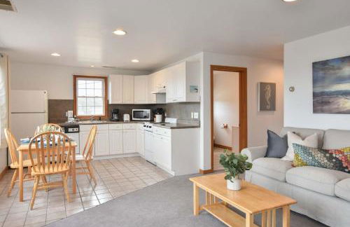 12218 - Beautiful Views of Cape Cod Bay Access to Private Beach Easy Access to P-Town - Foto 5