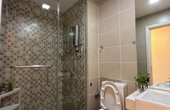 Skyline Luxe 4BR Retreat with En-suites - Foto 31