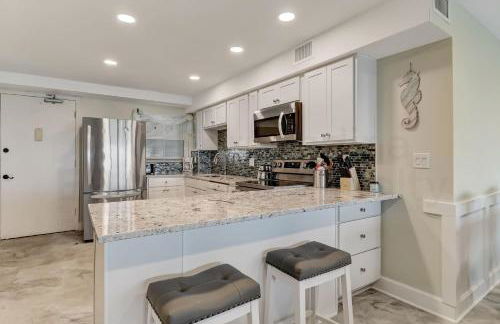 Oceanfront w Beach Access - Foto 7