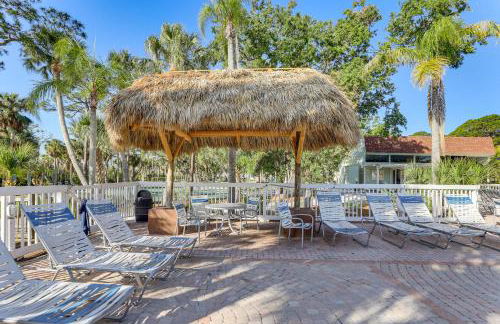 Community Pool and Perks! Nokomis Home 3 Mi to Beach - Foto 24