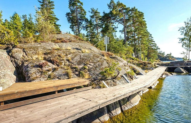 4 Person Holiday Home in Motala-by Traum - Photo 11